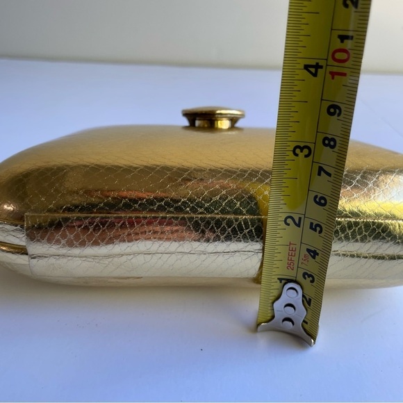 Andre Cellini Vintage Mini metallic hardcover evening handbag gold shoulder bag - Picture 13 of 15